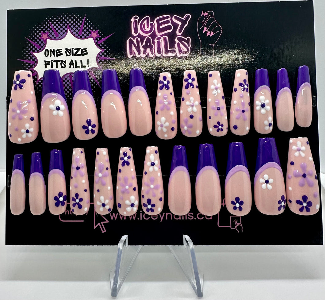 Purple Daisy Nails