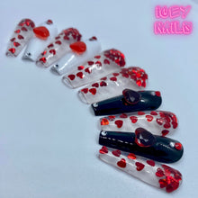 Load image into Gallery viewer, Queen Of Hearts Nail Set
