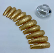 Load image into Gallery viewer, Gold Nail Set

