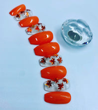 Load image into Gallery viewer, Orange Leaf Nail Set
