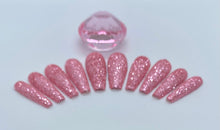 Load image into Gallery viewer, Sparkly Pink Nail Set

