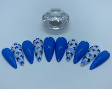 Cargar imagen en el visor de la galería, Dark Blue Butterfly Nail Set
